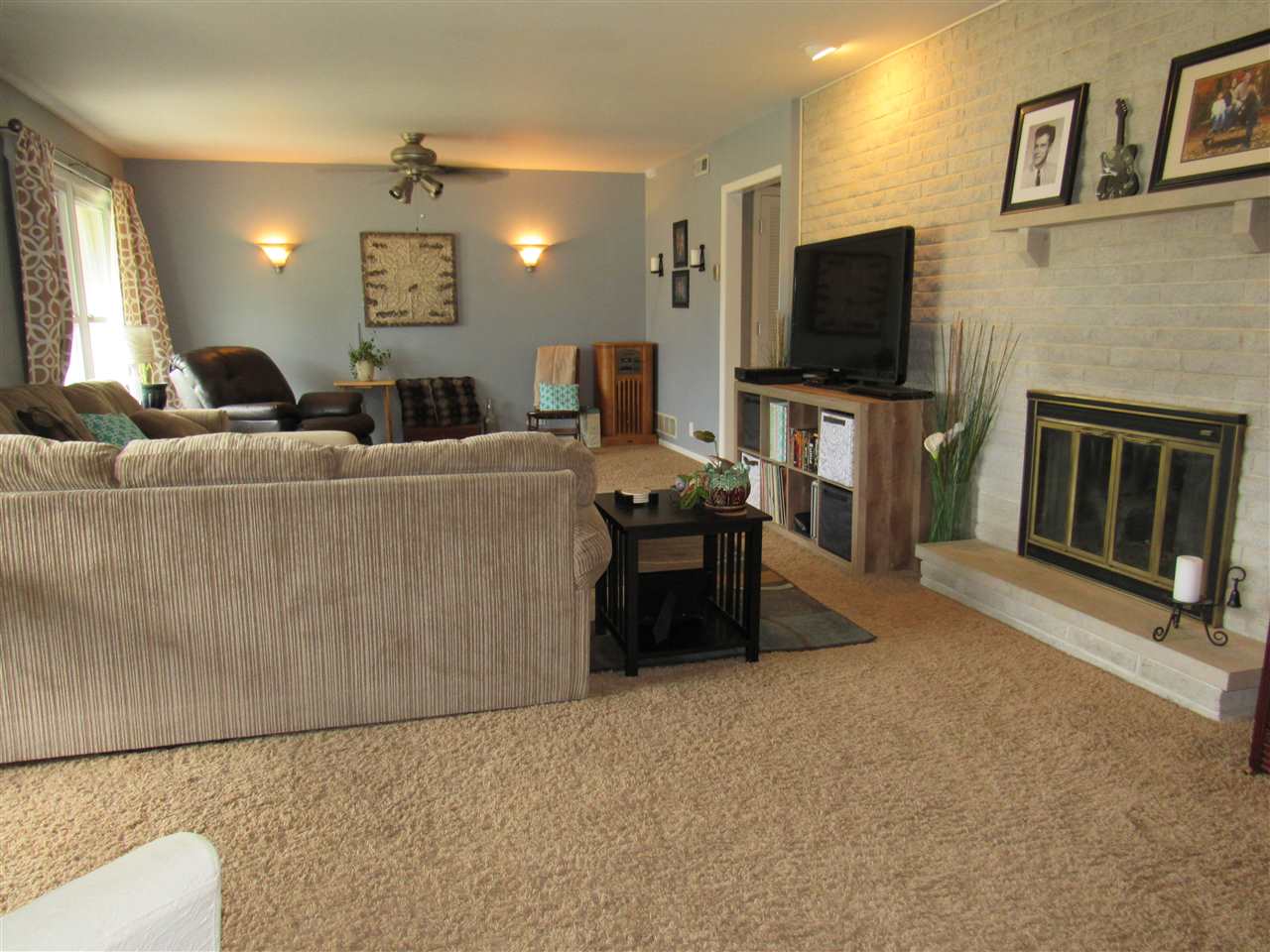 304 Meadowmere Drive Butler, IN 46721 - Photo 12 of 30
