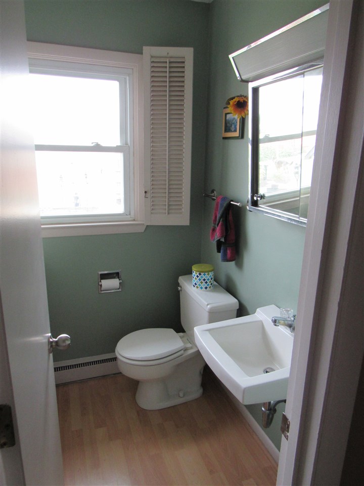 304 Meadowmere Drive Butler, IN 46721 - Photo 3 of 30