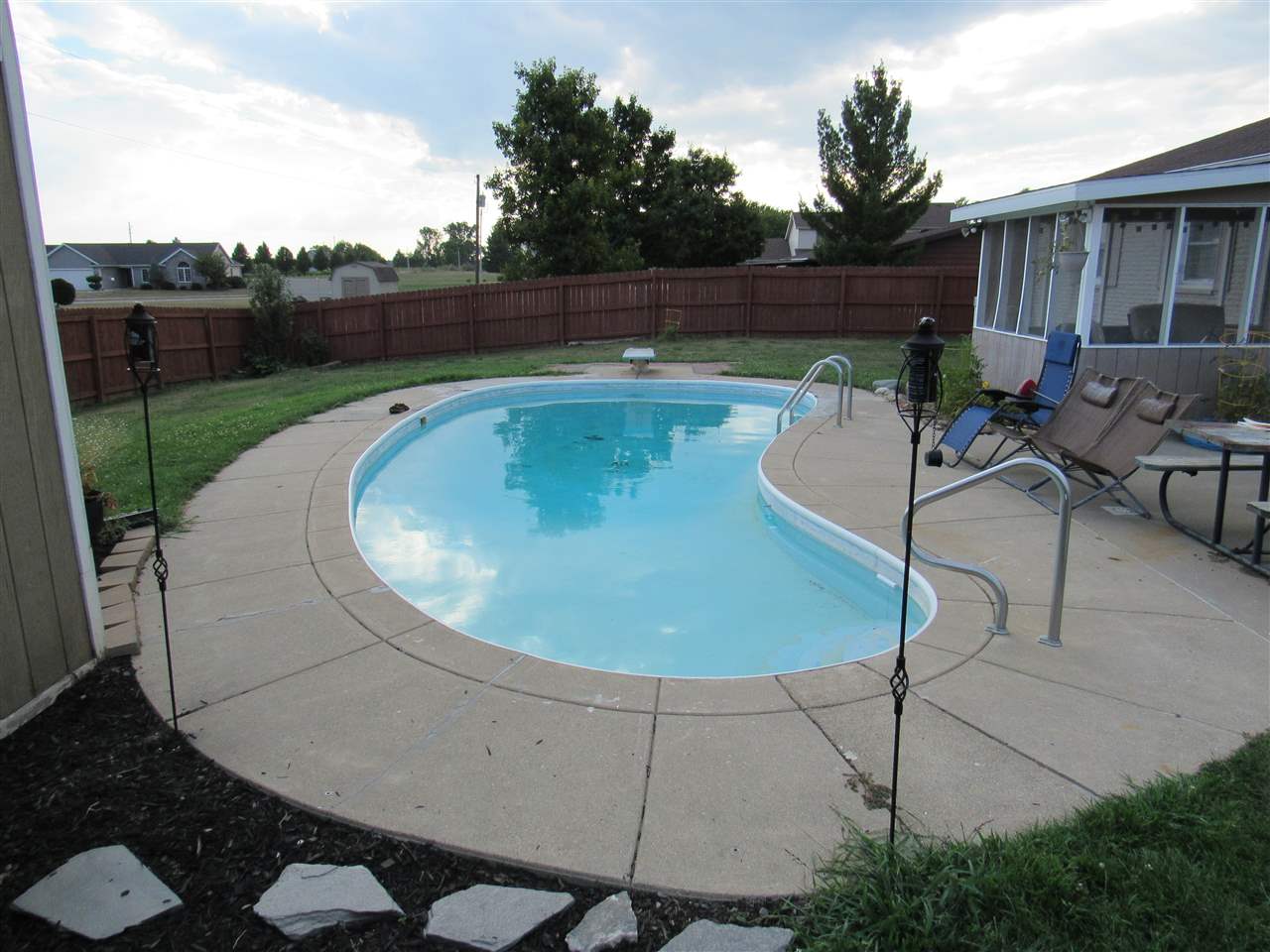304 Meadowmere Drive Butler, IN 46721 - Photo 25 of 30