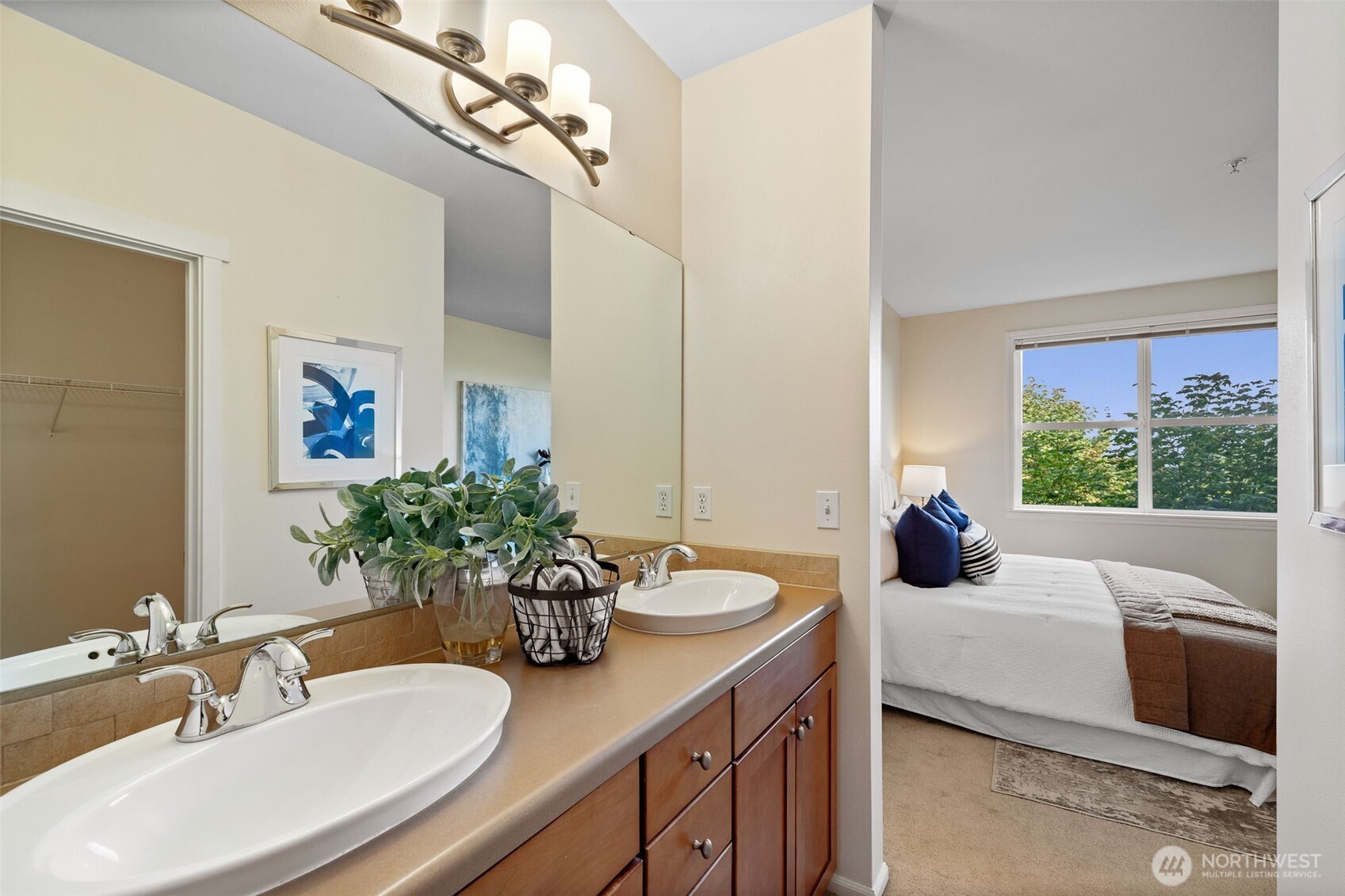 2960 Southwest Raymond Street, Unit 204 Seattle, WA 98126 - Photo 24 of 31 Gallery Image 24