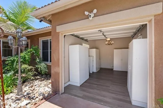 a view of a pathway of a house