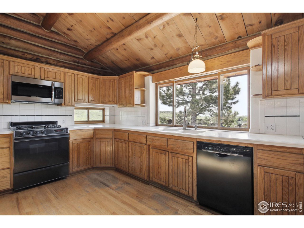 2657 Parrish Road Berthoud, CO 80513 - Photo 10 of 40