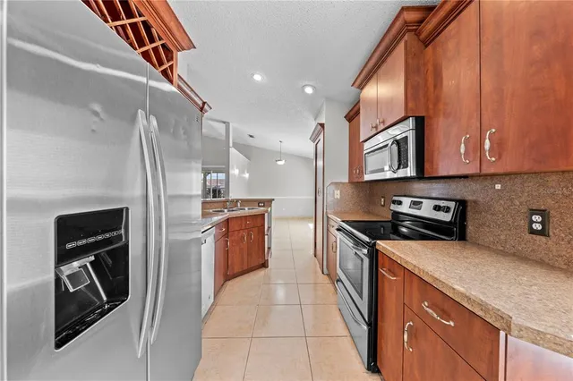 $369,900 | 8332 Southern Forest Drive, Orlando, FL 32829