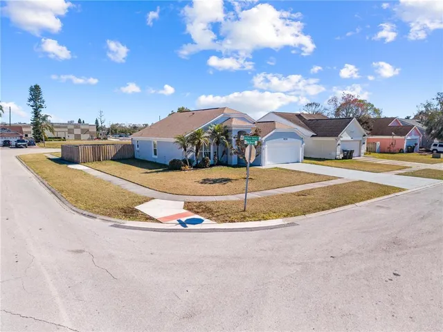 $369,900 | 8332 Southern Forest Drive, Orlando, FL 32829