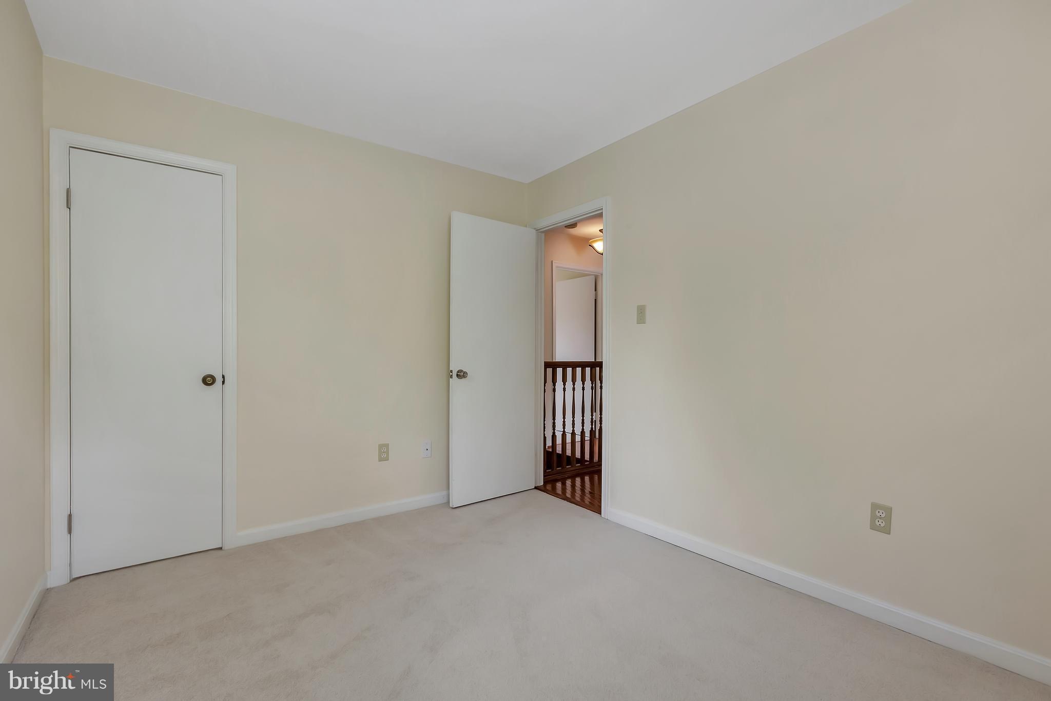 4527 Samuels Pine Road Chantilly, VA 20151 - Photo 17 of 27 Bedroom 3