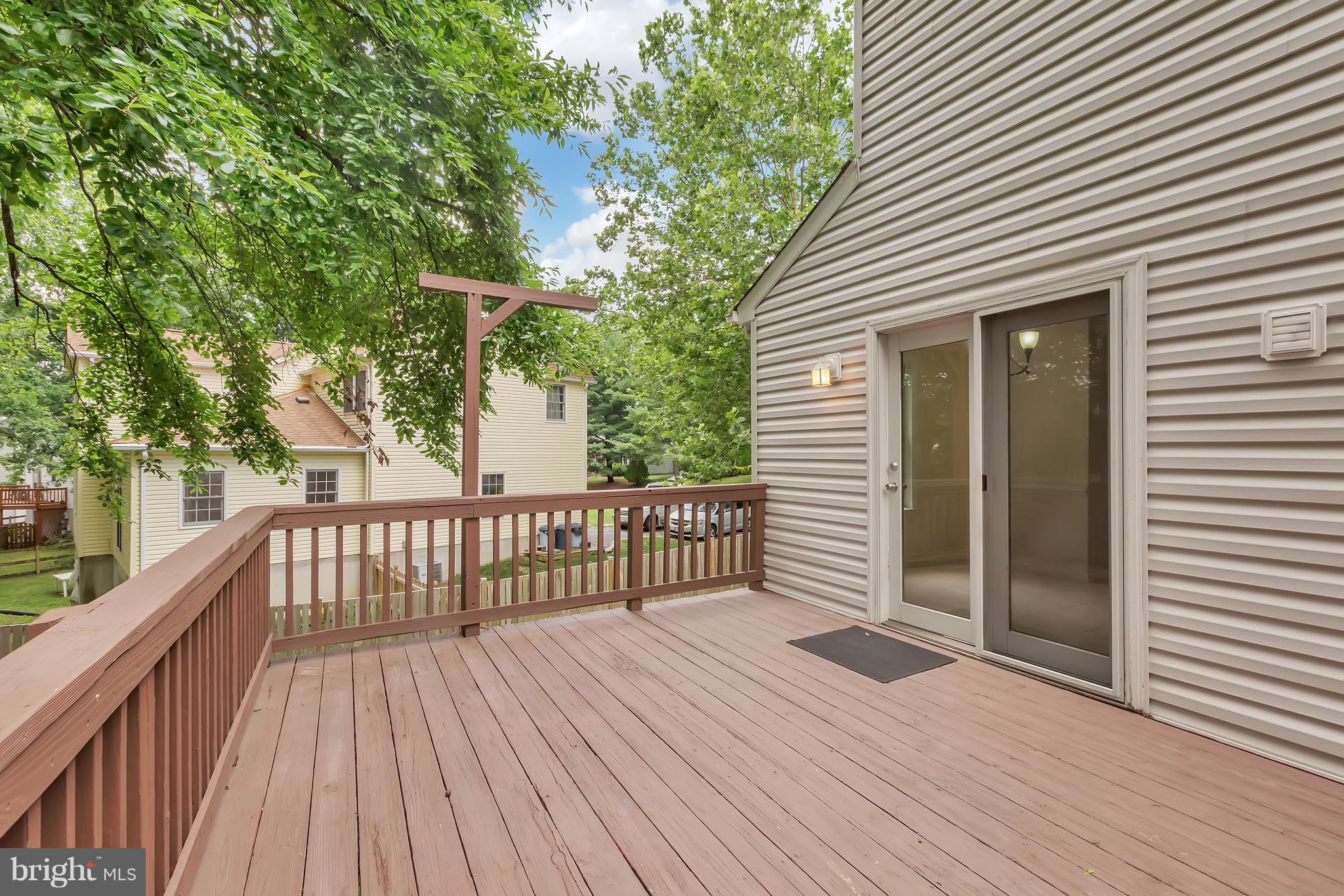 4527 Samuels Pine Road Chantilly, VA 20151 - Photo 24 of 27 Exterior (Rear)