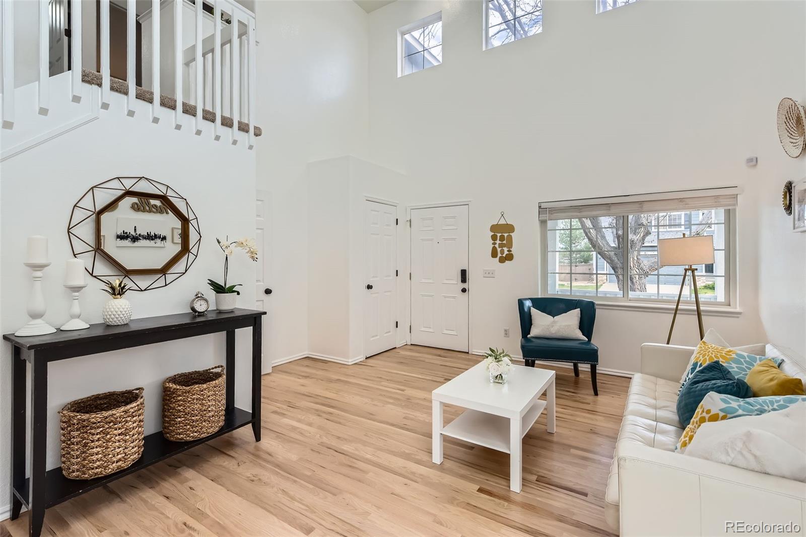 9879 Sydney Lane Highlands Ranch, CO 80130 - Photo 5 of 25 Gallery Image 5