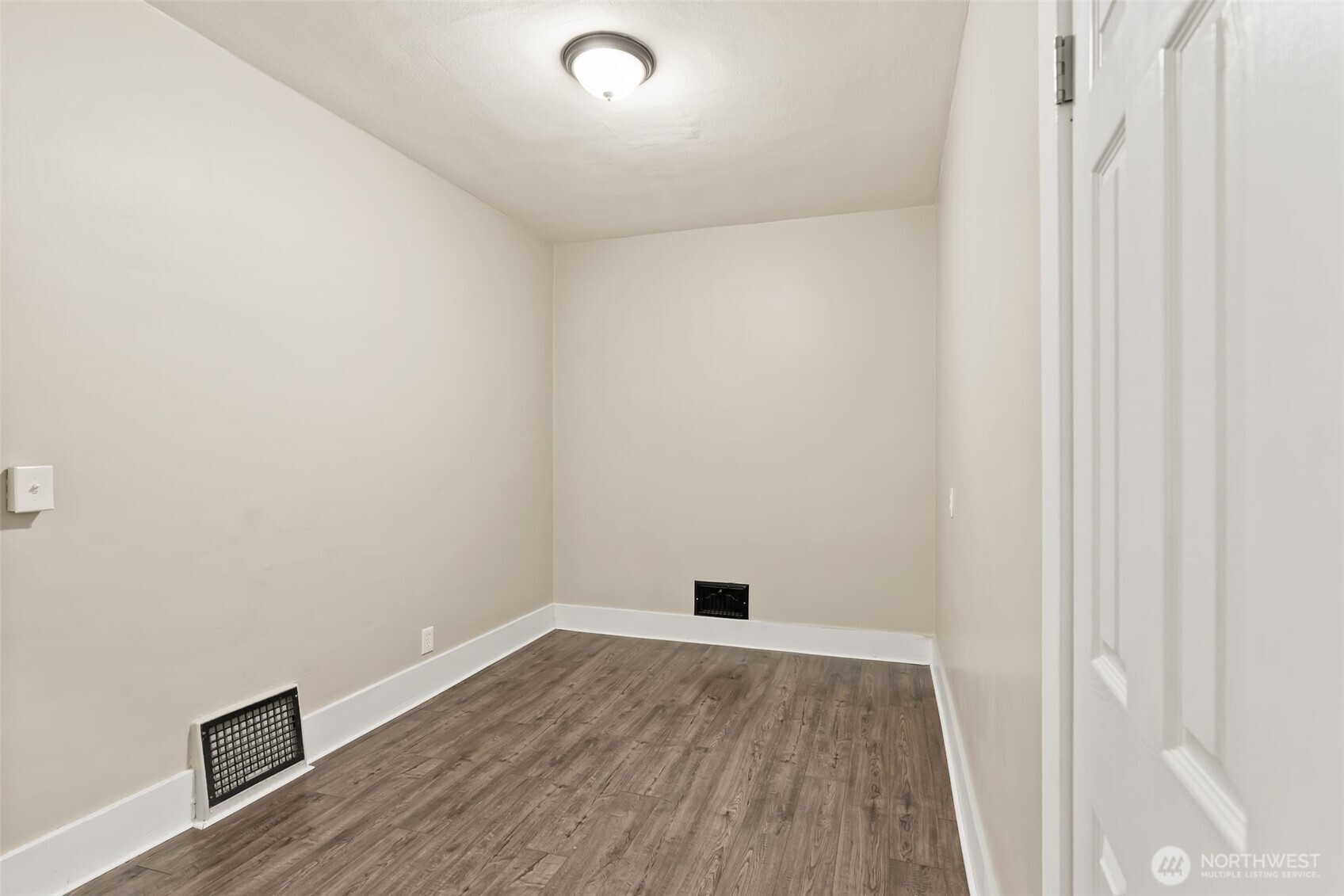2214 Summitview Avenue Yakima, WA 98902 - Photo 14 of 30 a view of a room with wooden floor