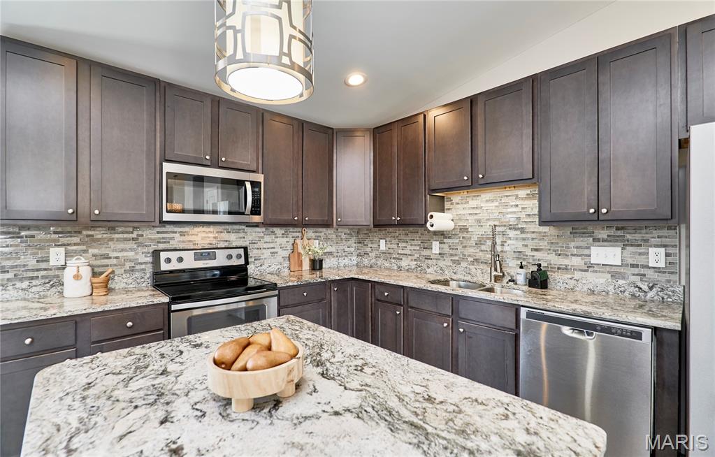 345 Touchdown Drive Foristell, MO 63348 - Photo 10 of 26