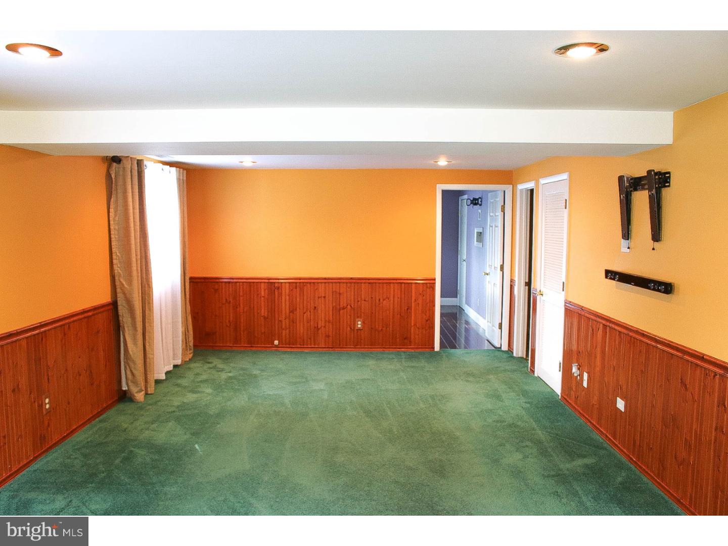 403 Pomona Road Cinnaminson, NJ 08077 - Photo 9 of 25 Gallery Image 9