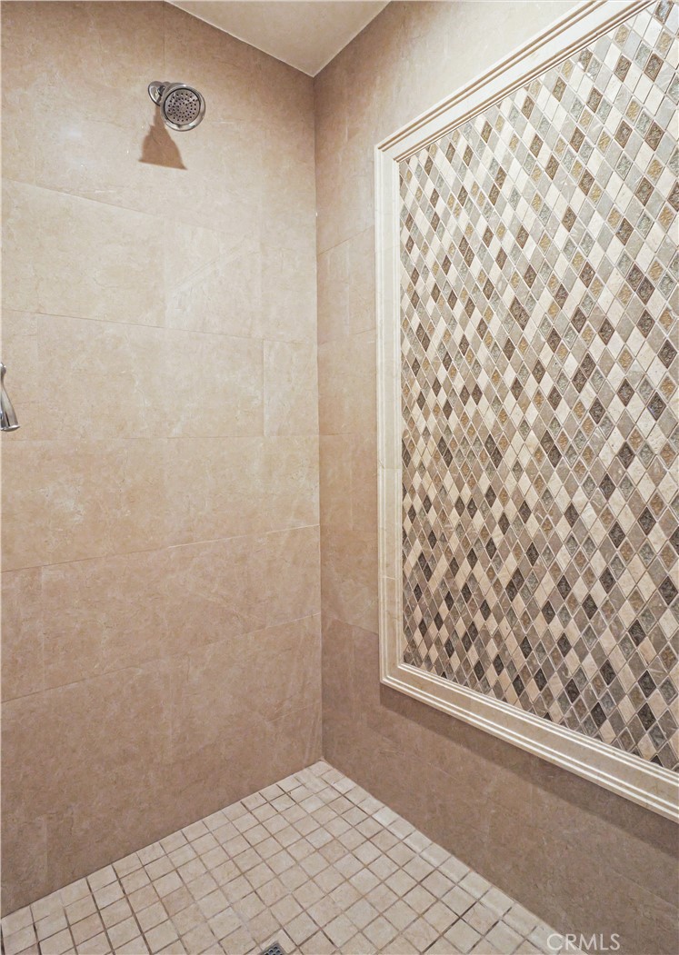 320 15th Street Huntington Beach, CA 92648 - Photo 28 of 49 a view of a small space