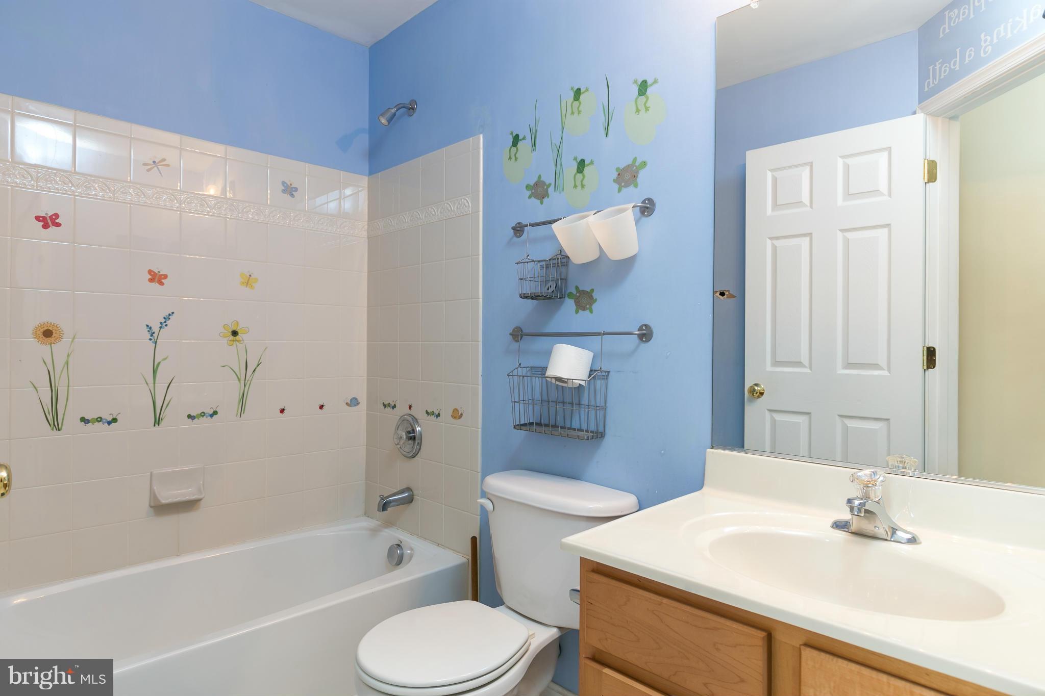 405 Yorkshire Ridge Court Purcellville, VA 20132 - Photo 20 of 28 Bath