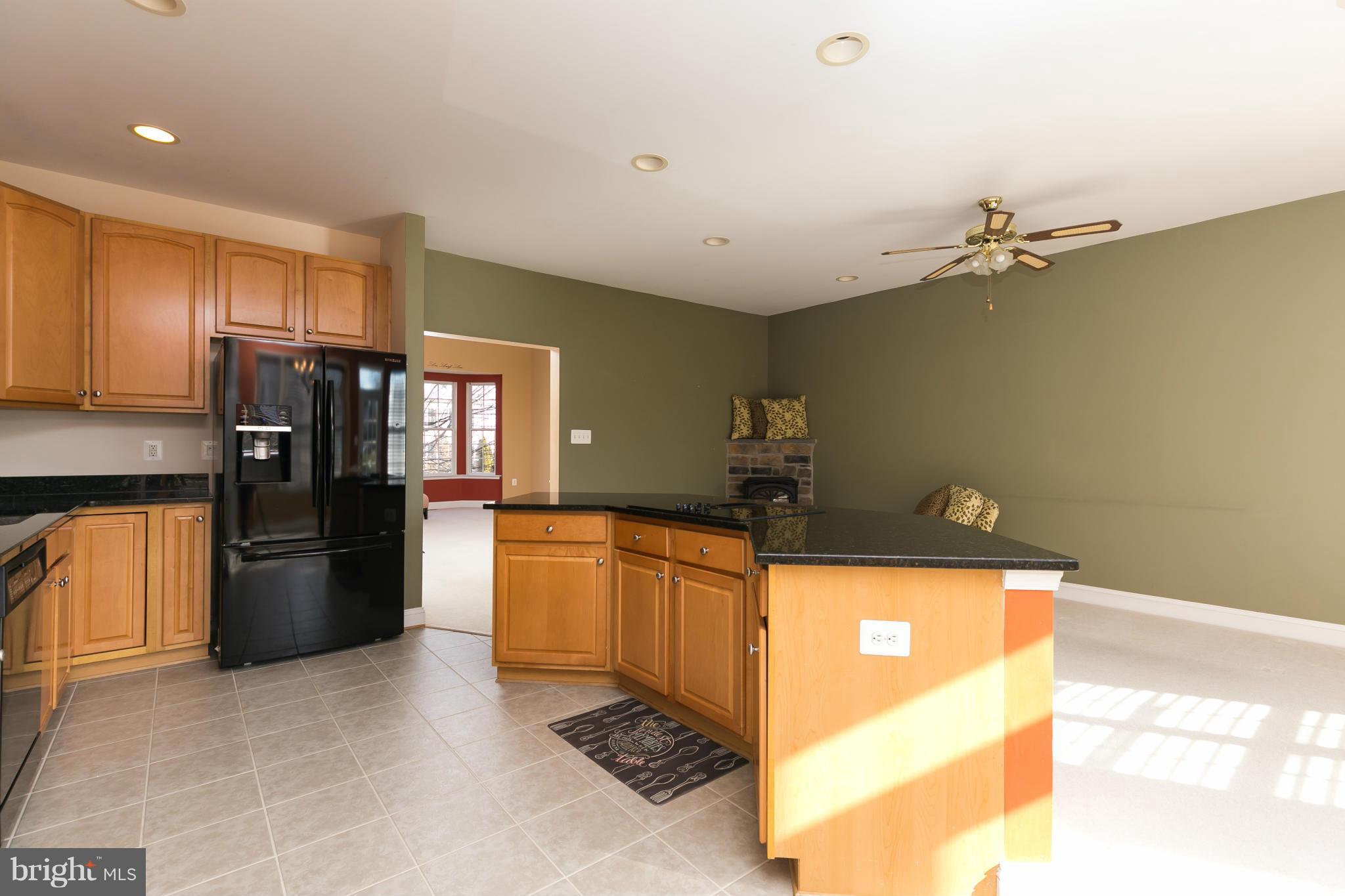 405 Yorkshire Ridge Court Purcellville, VA 20132 - Photo 8 of 28 Kitchen