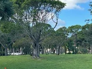 $129,900 | 6101 North Falls Cir Drive, Unit 402, Lauderhill, FL 33319