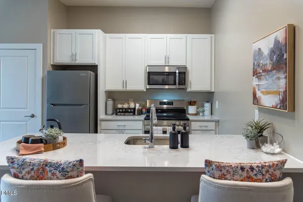 $1,562 | 2525 Morrisville Parkway, Unit AVALON, Cary, NC 27519