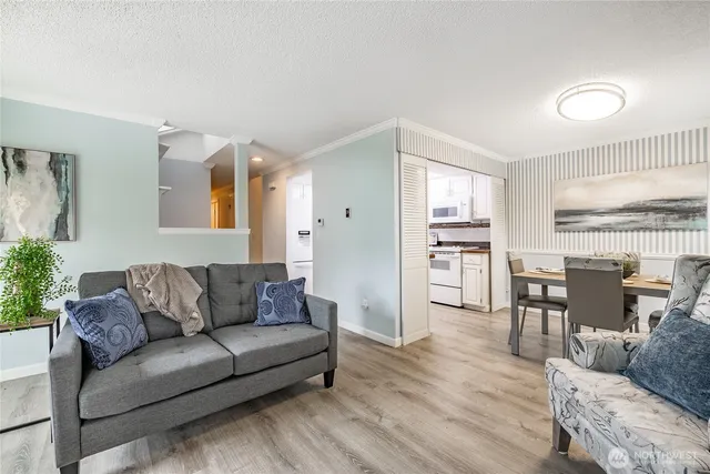 $350,000 | 2731 Firwood Lane, Unit 123, Mount Vernon, WA 98273