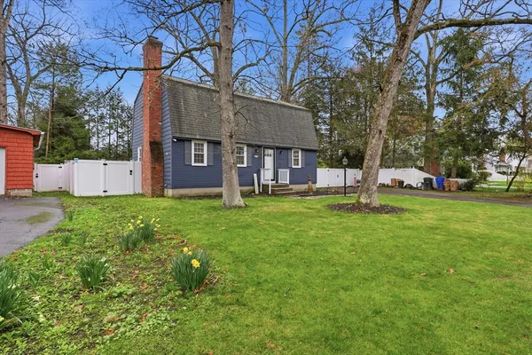 $349,000 | 123 Peekskill Avenue, Springfield, MA 01129