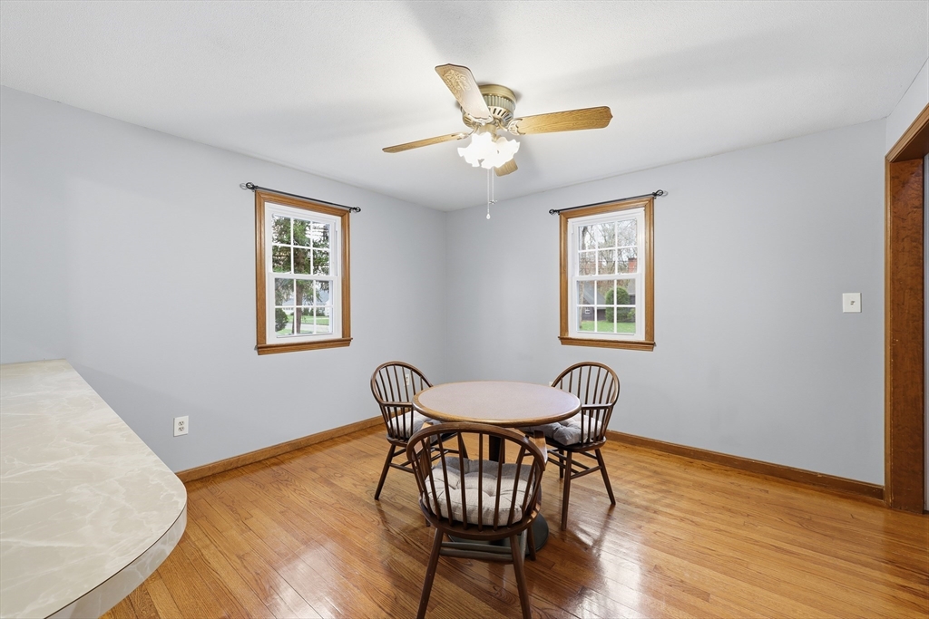 123 Peekskill Avenue Springfield, MA 01129 - Photo 11 of 38