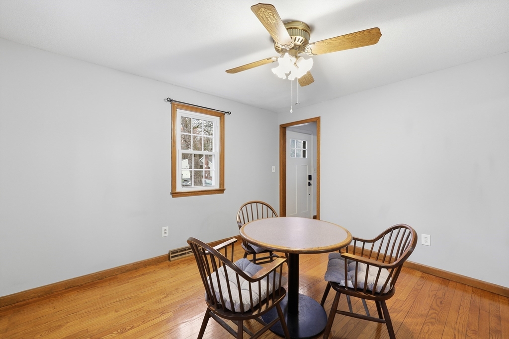 123 Peekskill Avenue Springfield, MA 01129 - Photo 12 of 38