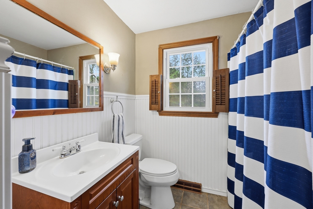 123 Peekskill Avenue Springfield, MA 01129 - Photo 19 of 38