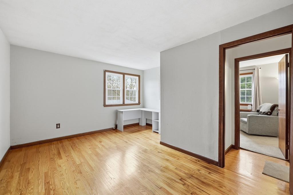 123 Peekskill Avenue Springfield, MA 01129 - Photo 29 of 38