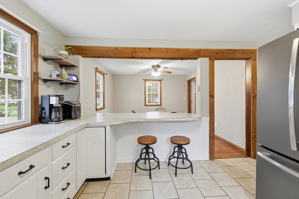 123 Peekskill Avenue Springfield, MA 01129 - Photo 10 of 38