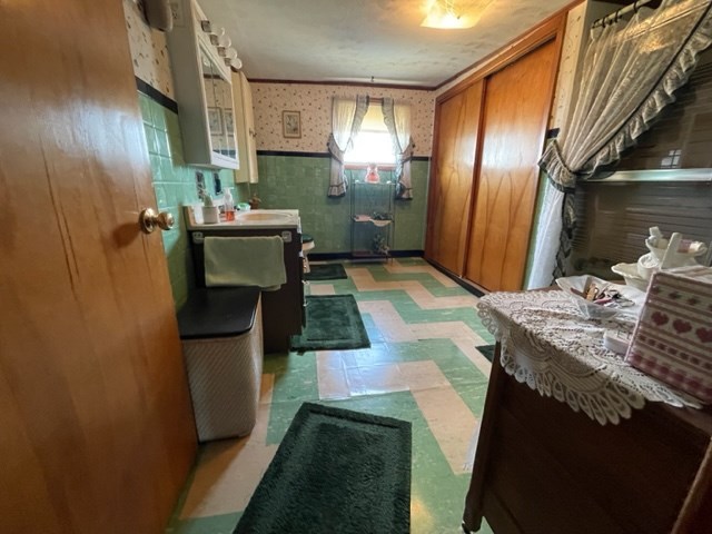 2233 Madison Road New Bethlehem, PA 16242 - Photo 23 of 32