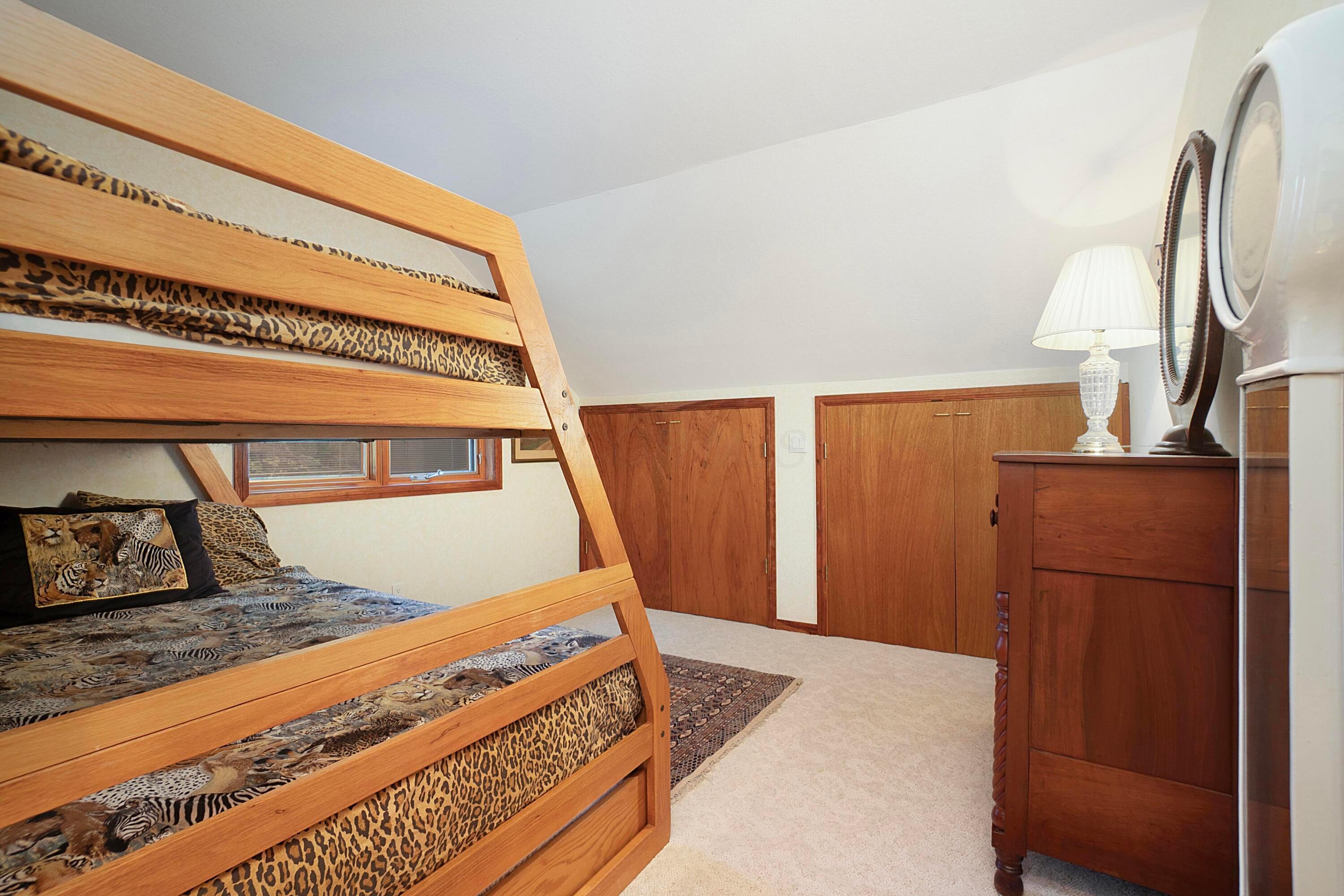 25779 Bailey Road Rockbridge, OH 43149 - Photo 57 of 89 3rd Bedroom