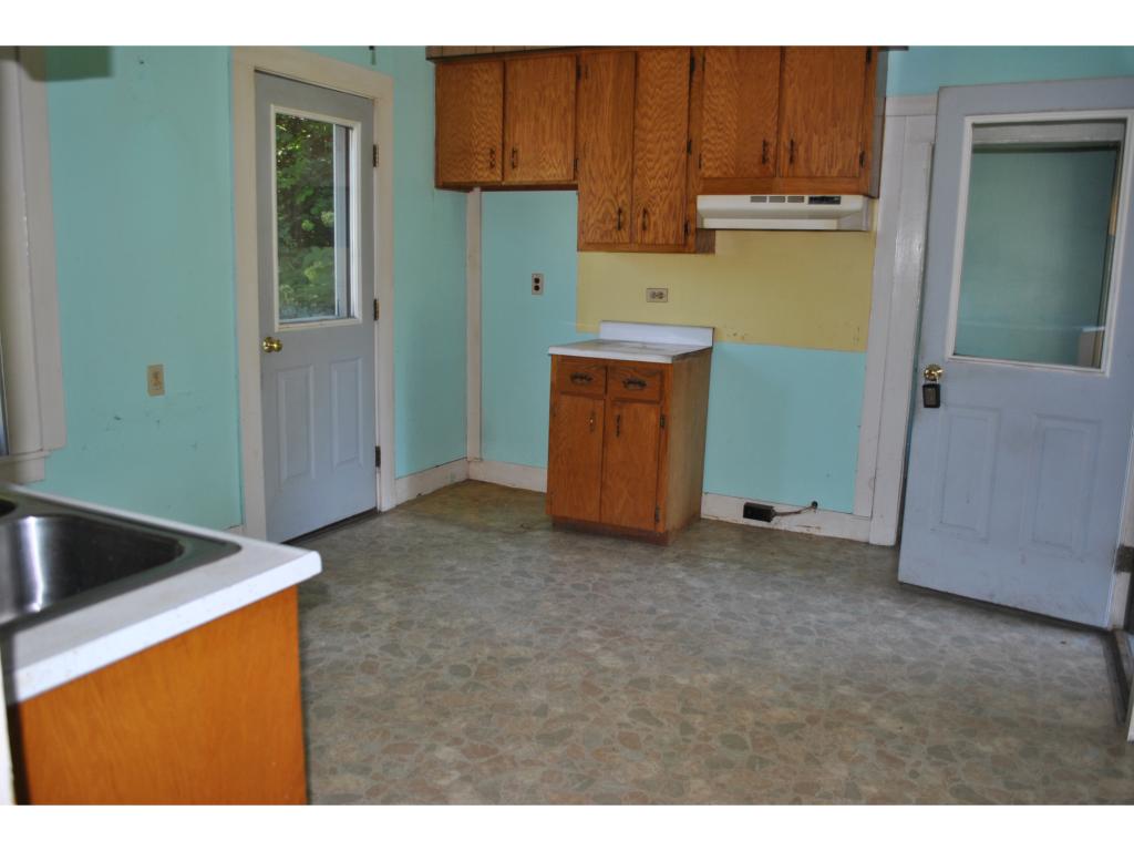 2421 Glover Road Glover, VT 05839 - Photo 16 of 30