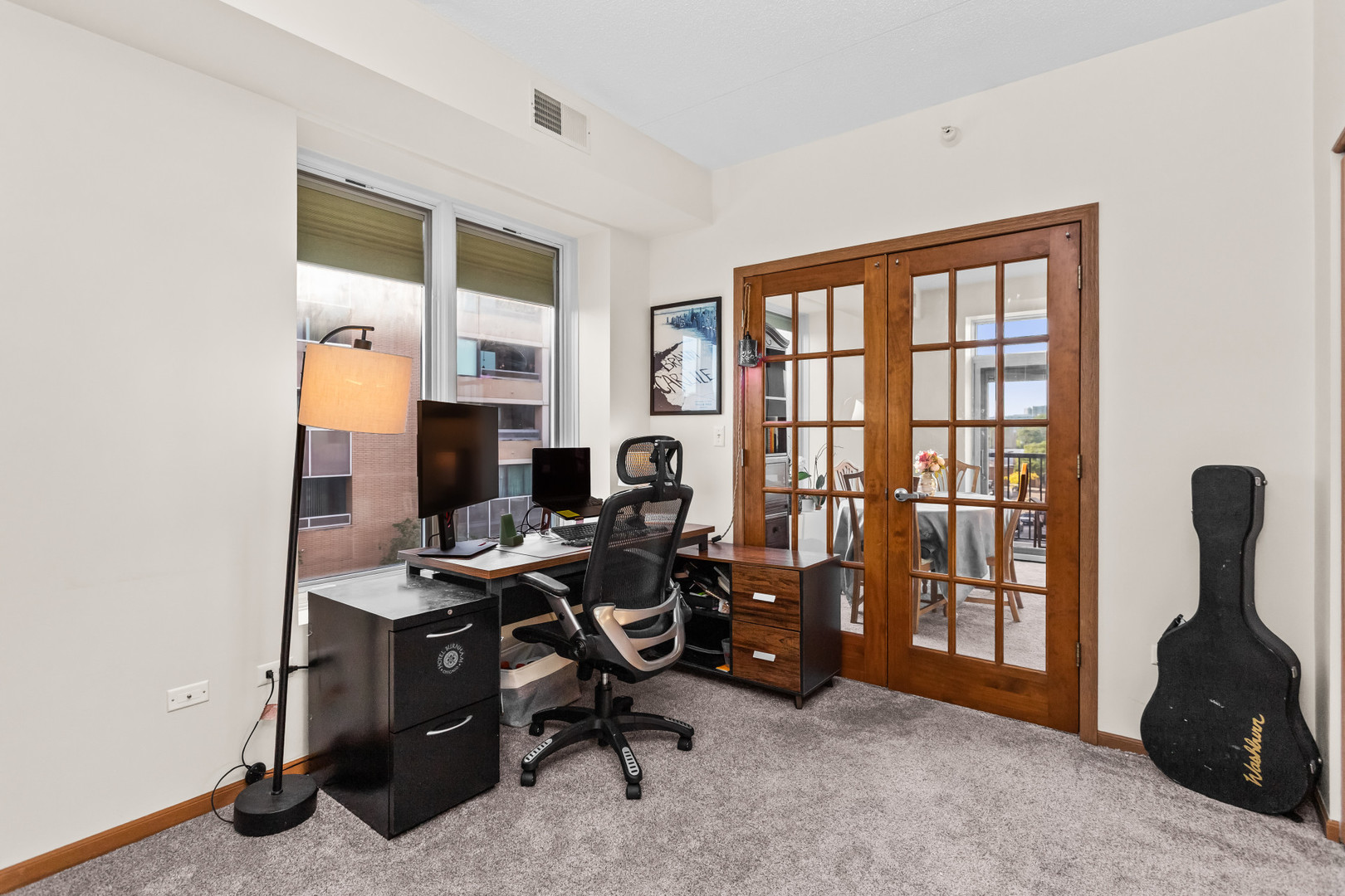 515 Main Street, Unit 401 Evanston, IL 60202 - Photo 14 of 19