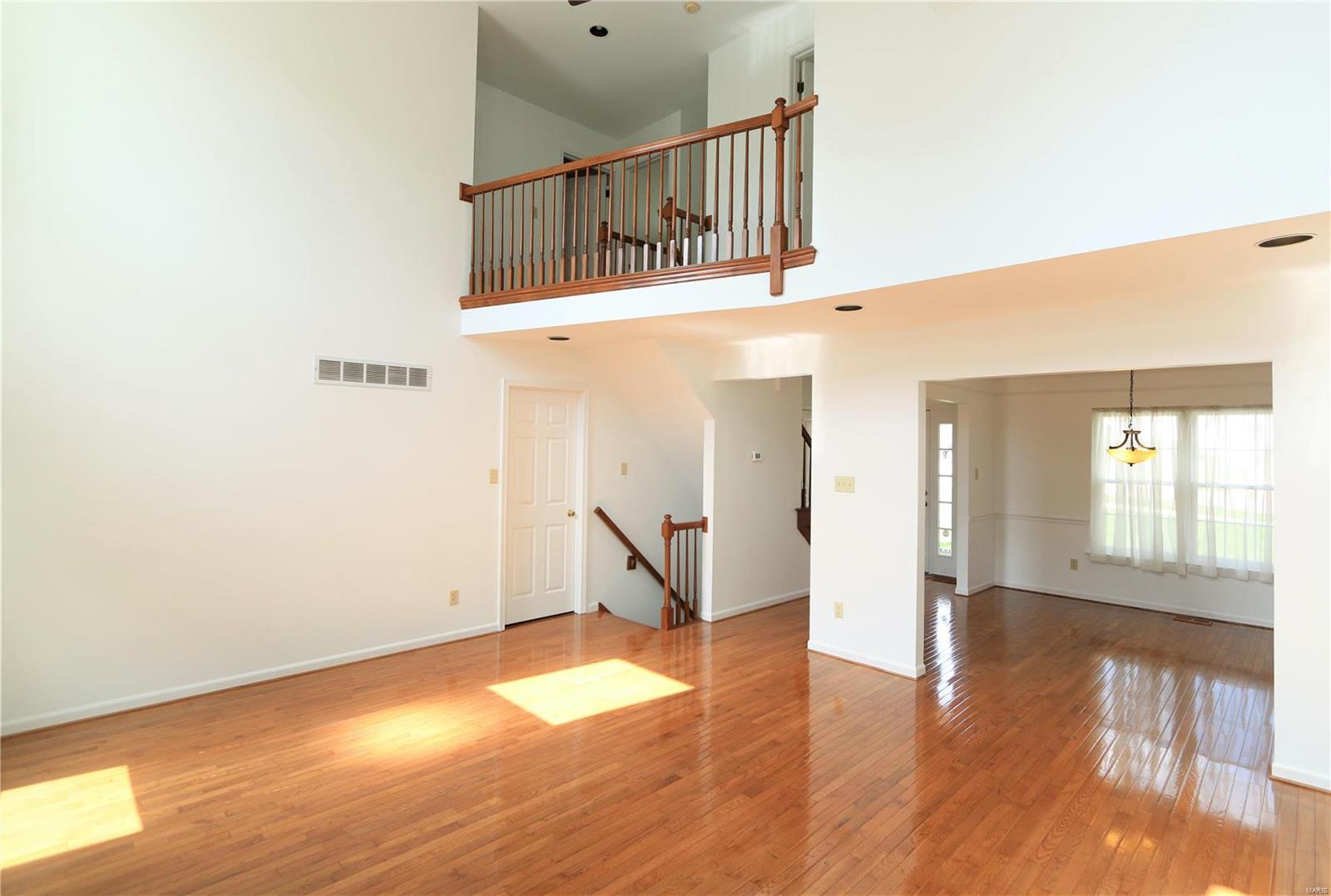3908 Butler Hill Road St. Louis, MO 63129 - Photo 6 of 50 Gallery Image 6