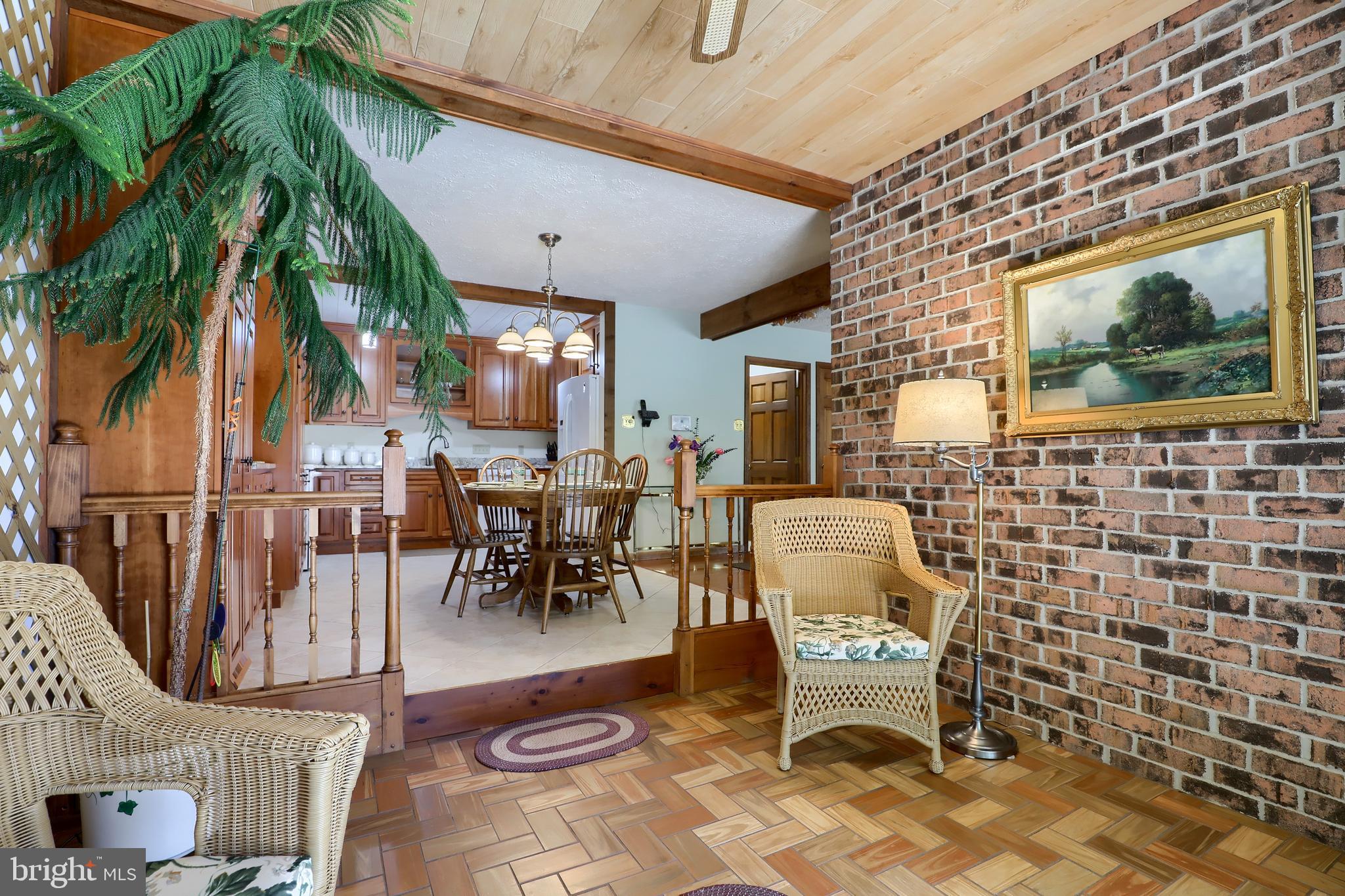 17 Harry Avenue Reading, PA 19607 - Photo 35 of 53 Sunroom