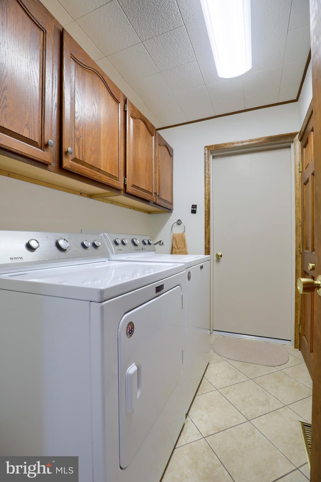 17 Harry Avenue Reading, PA 19607 - Photo 36 of 53 Laundry