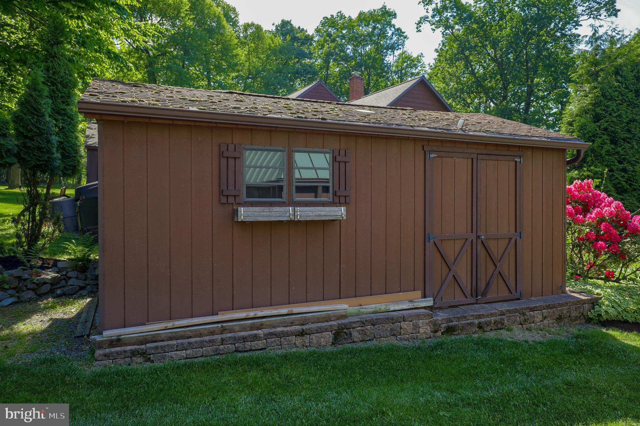 17 Harry Avenue Reading, PA 19607 - Photo 5 of 53 Shed