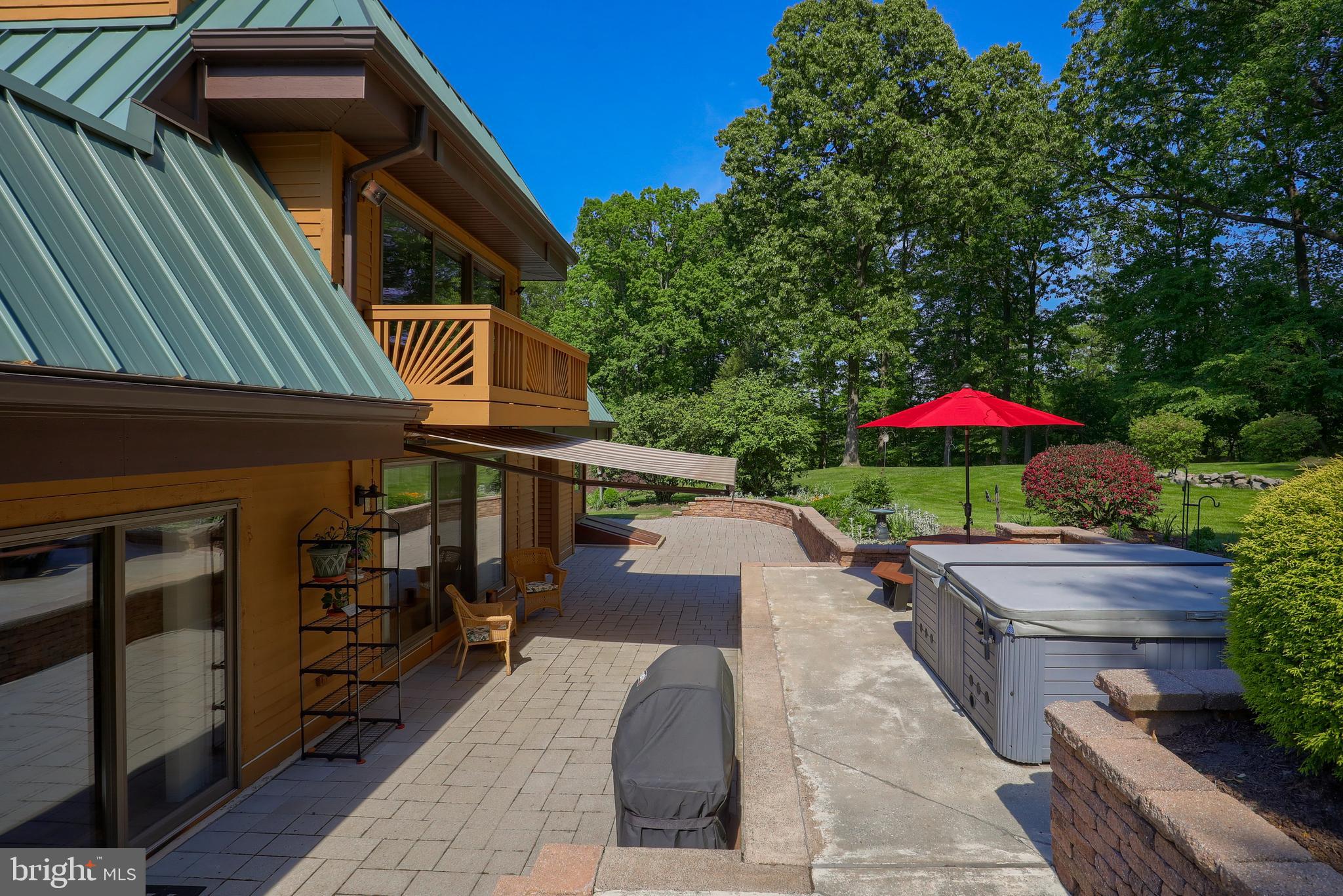 17 Harry Avenue Reading, PA 19607 - Photo 6 of 53 Back Patio