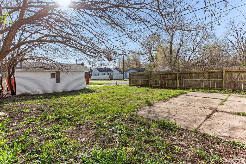 8600 Fielding Street Detroit, MI 48228 - Photo 21 of 24