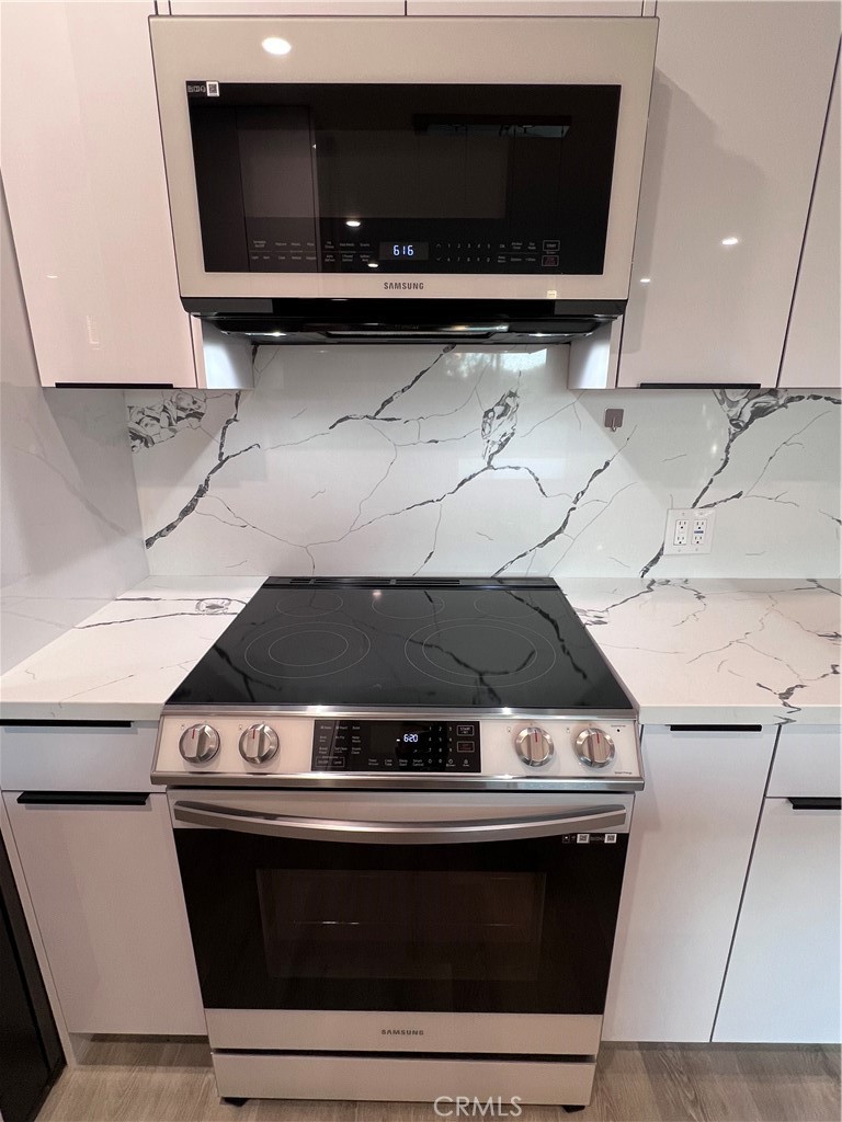 1935 Alpha Road, Unit 337 Glendale, CA 91208 - Photo 7 of 20