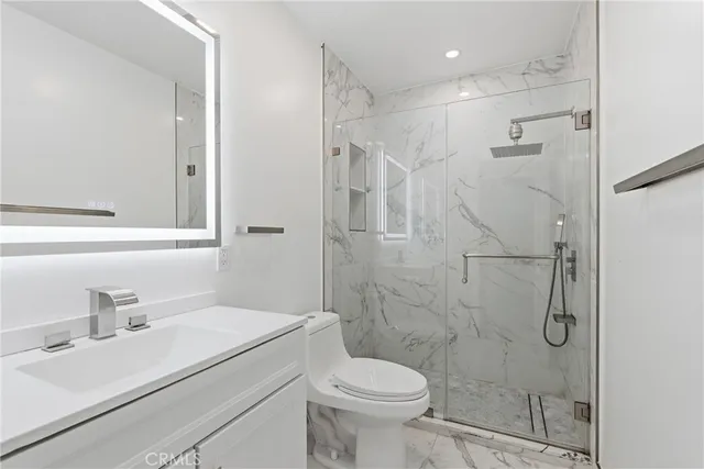 $500,000 | 1935 Alpha Road, Unit 337, Glendale, CA 91208