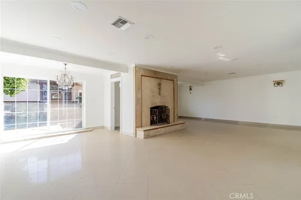 $5,500 | 2138 North Frederic Street, Burbank, CA 91504