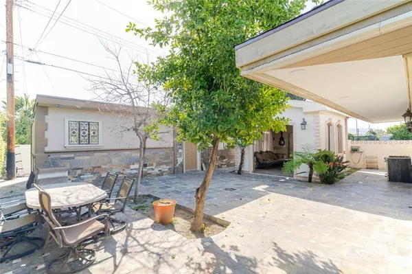 $5,500 | 2138 North Frederic Street, Burbank, CA 91504