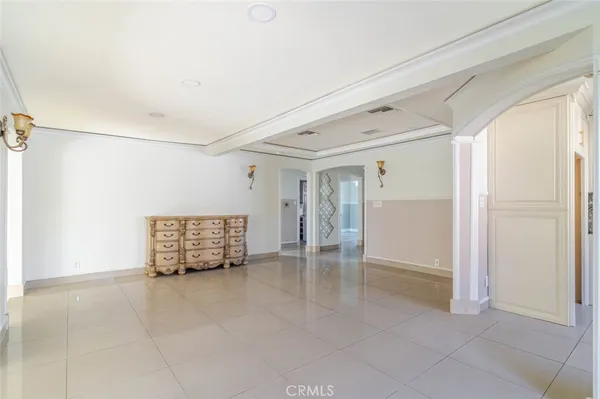 $5,500 | 2138 North Frederic Street, Burbank, CA 91504