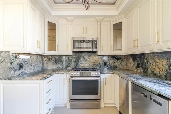 $5,500 | 2138 North Frederic Street, Burbank, CA 91504