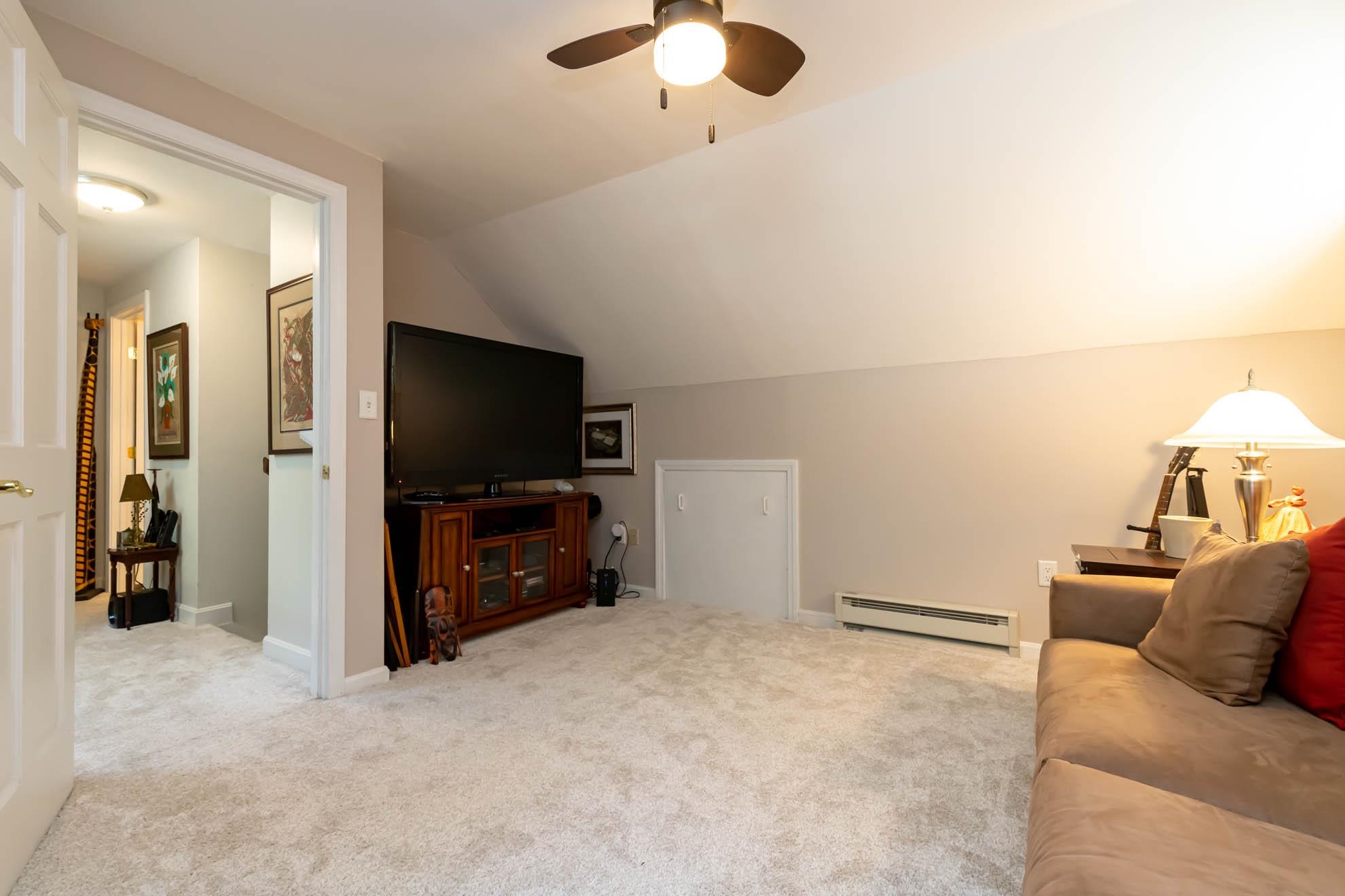 2 Laurel Circle Wolfeboro, NH 03894 - Photo 20 of 40