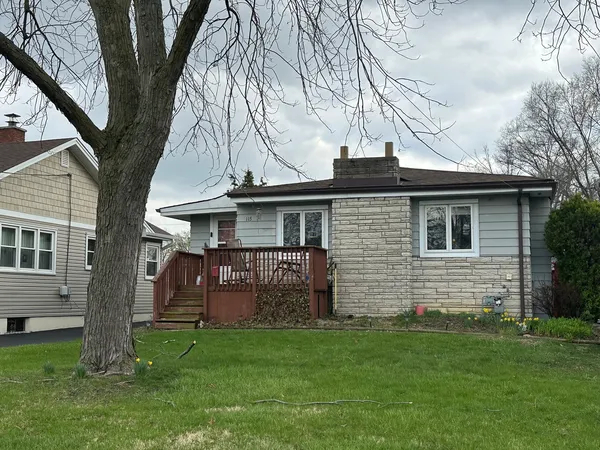 $248,300 | 115 East Division Street, Villa Park, IL 60181