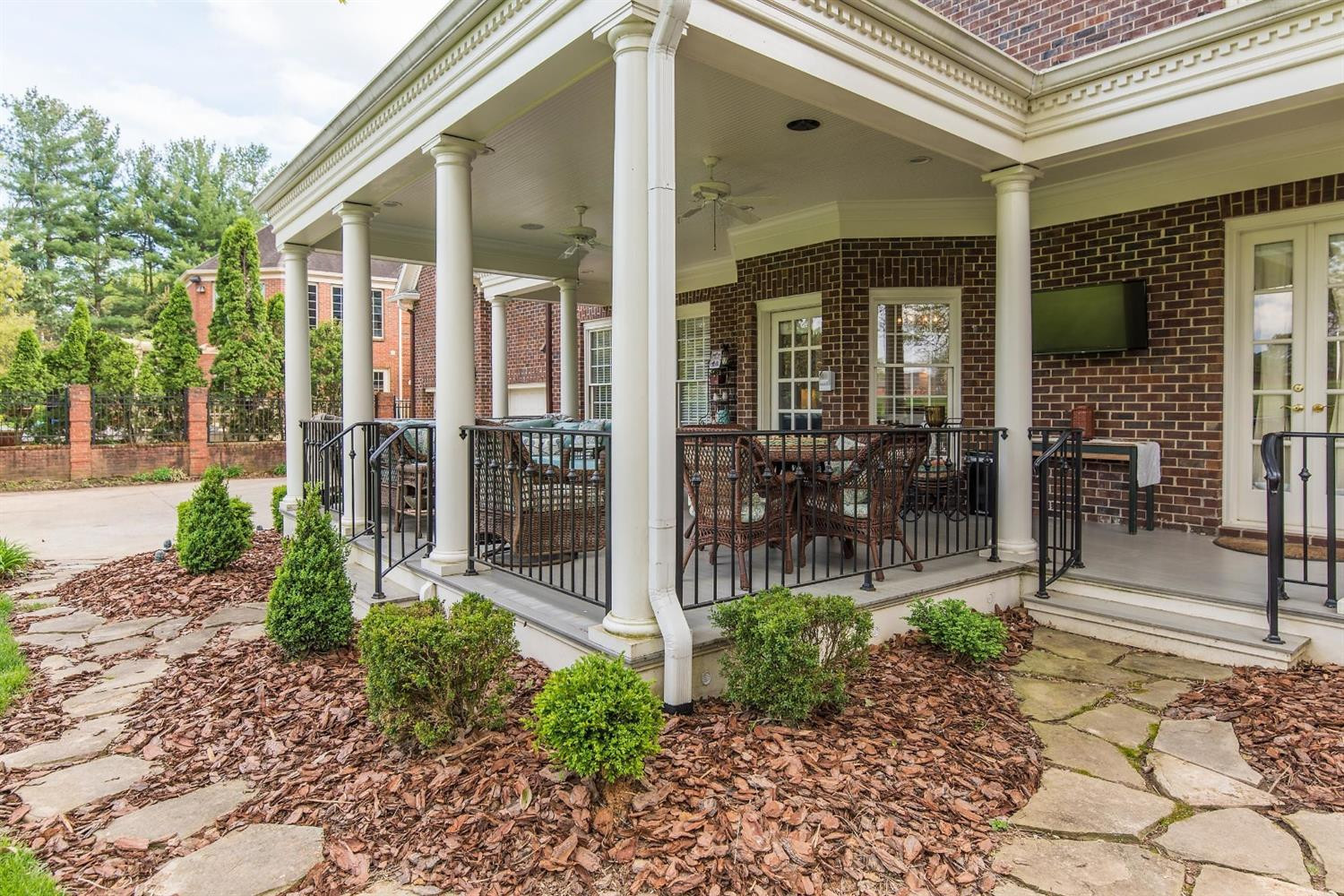 2082 Bahama Road Lexington, KY 40509 - Photo 17 of 96 Listing Photo