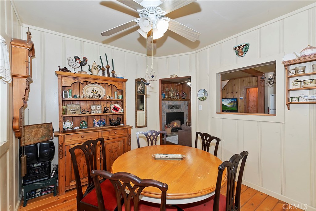 29591 Hook Creek Road Cedar Glen, CA 92321 - Photo 9 of 43 a view of a dining room with furniture