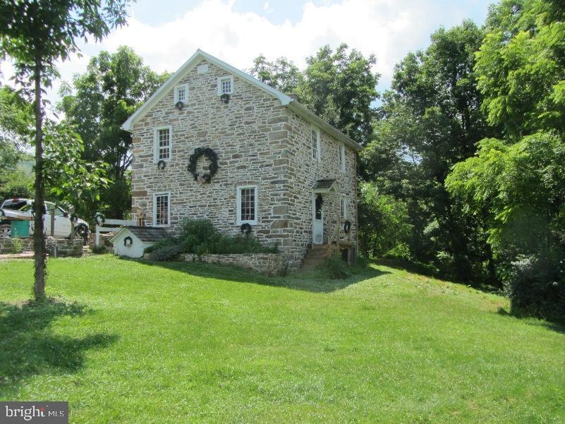 183 Spain Road Lykens, PA 17048 - Photo 1 of 26 Gallery Image 1