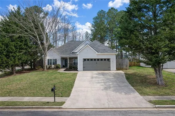 $329,900 | 121 Woodland Manor, Temple, GA 30179