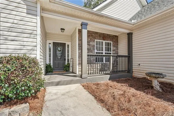 $329,900 | 121 Woodland Manor, Temple, GA 30179