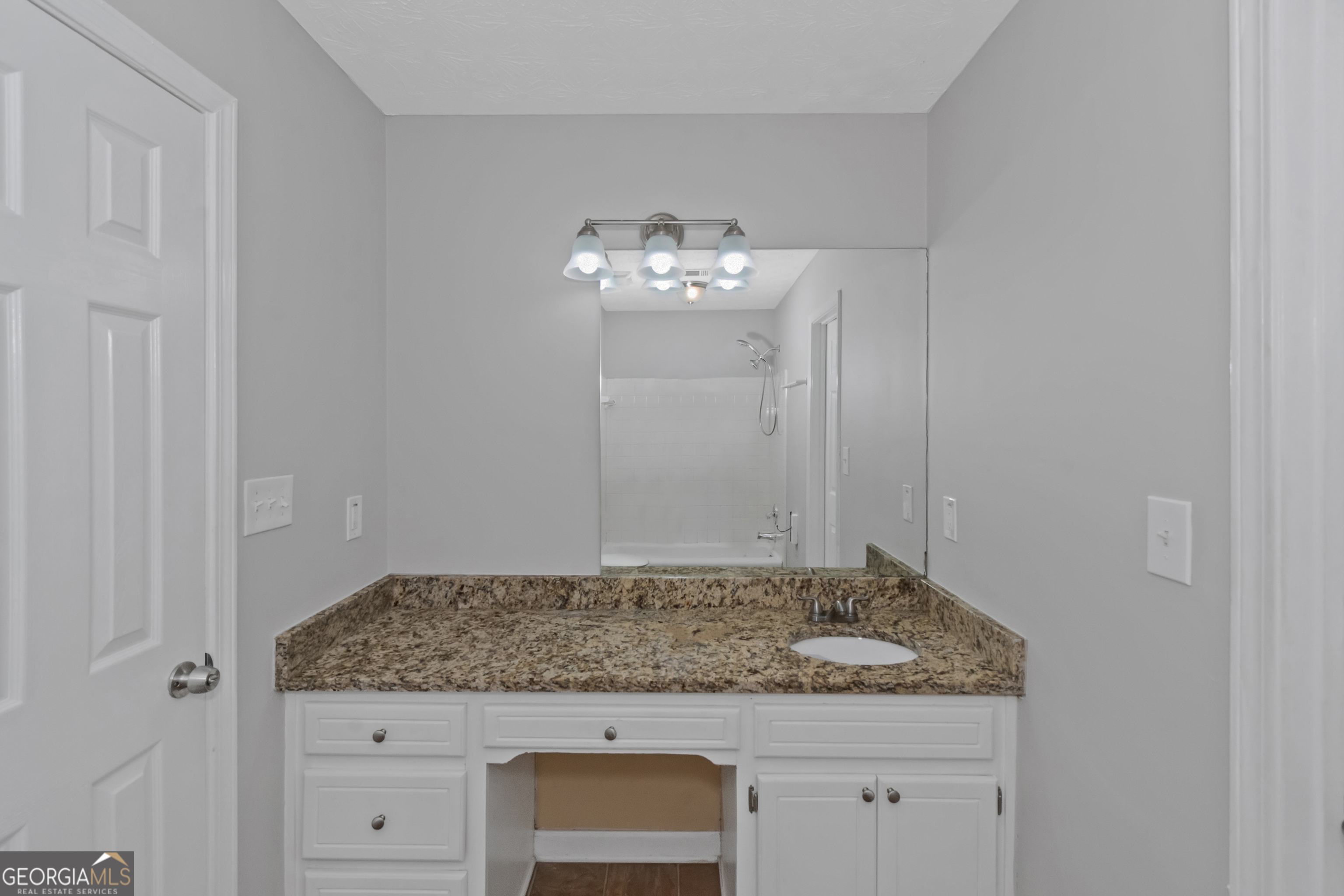 213 Robin Lane Stockbridge, GA 30281 - Photo 21 of 35